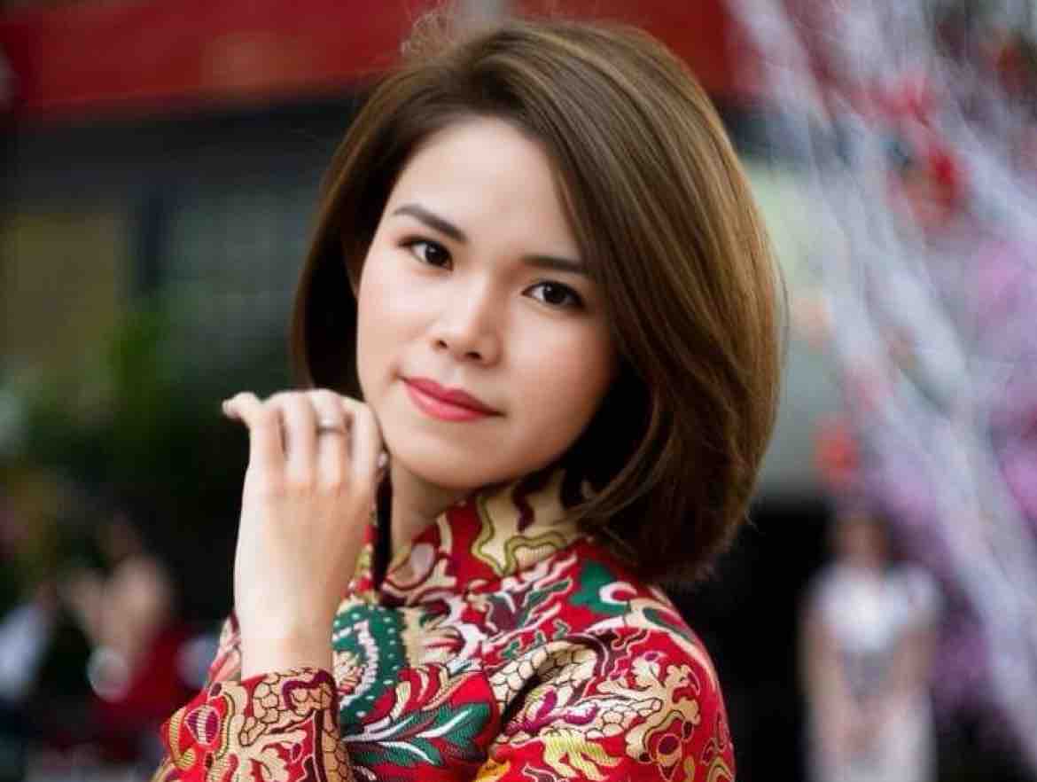 CÂU CHUYỆN ĐẦU NĂM - Thoa Nguyễn