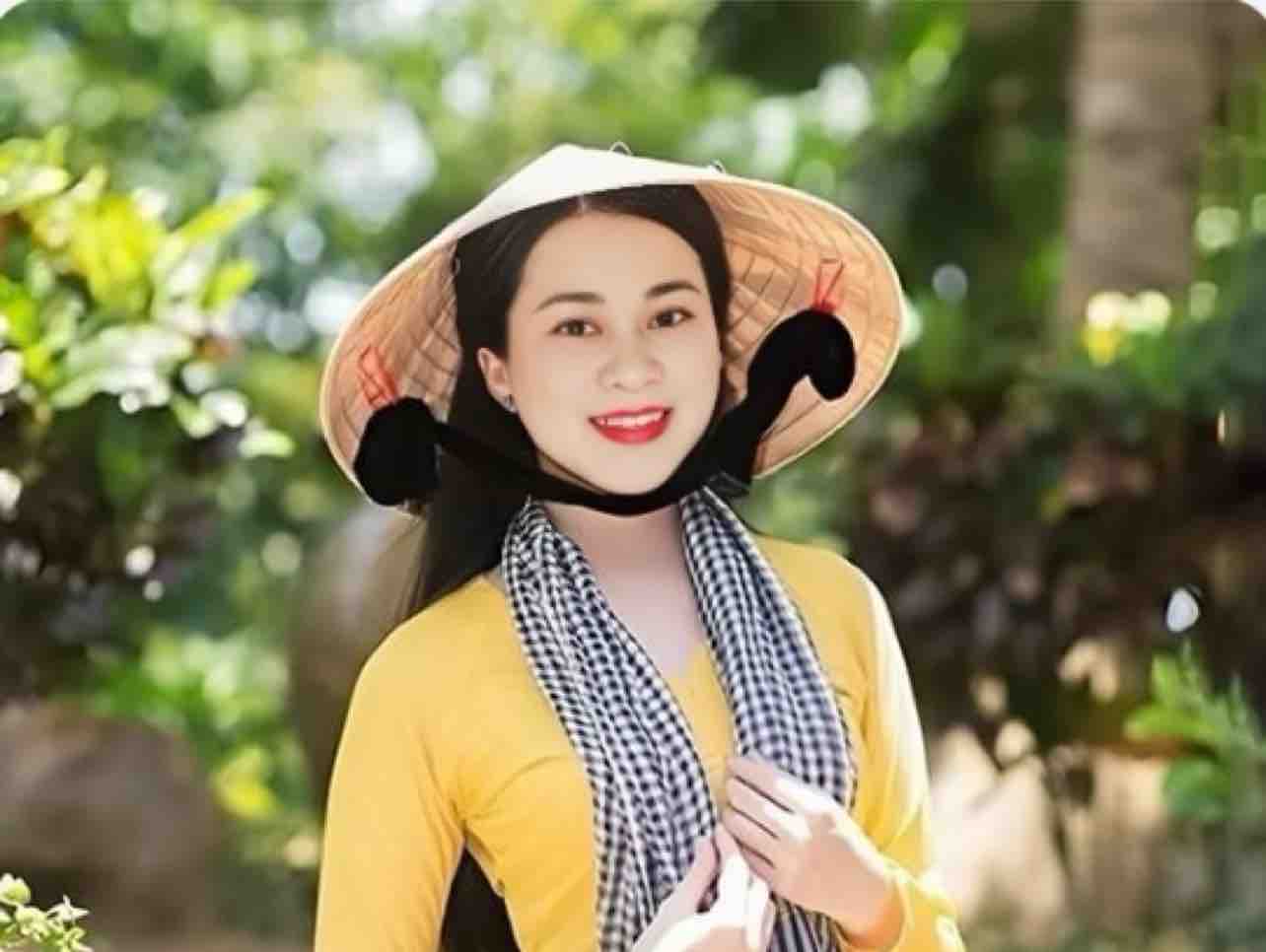 Ch Chôm Lý Qua Phà