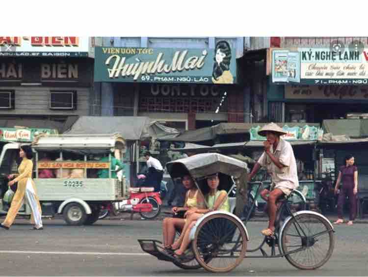 Hai phương trời Một nỗi nhớ 